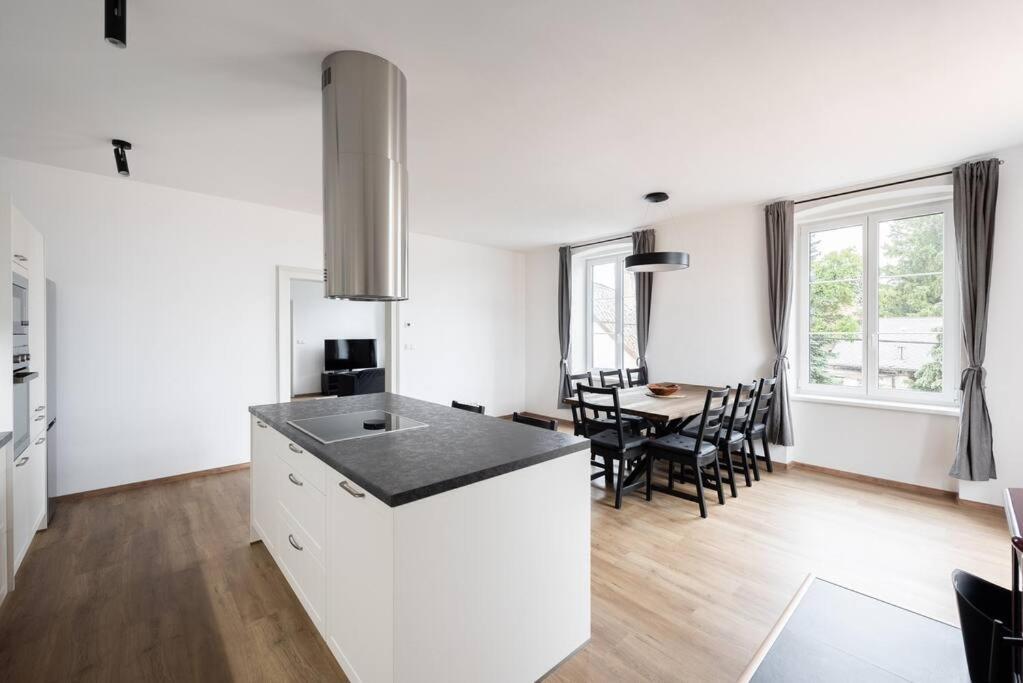 Vacov Apartment Luaran gambar