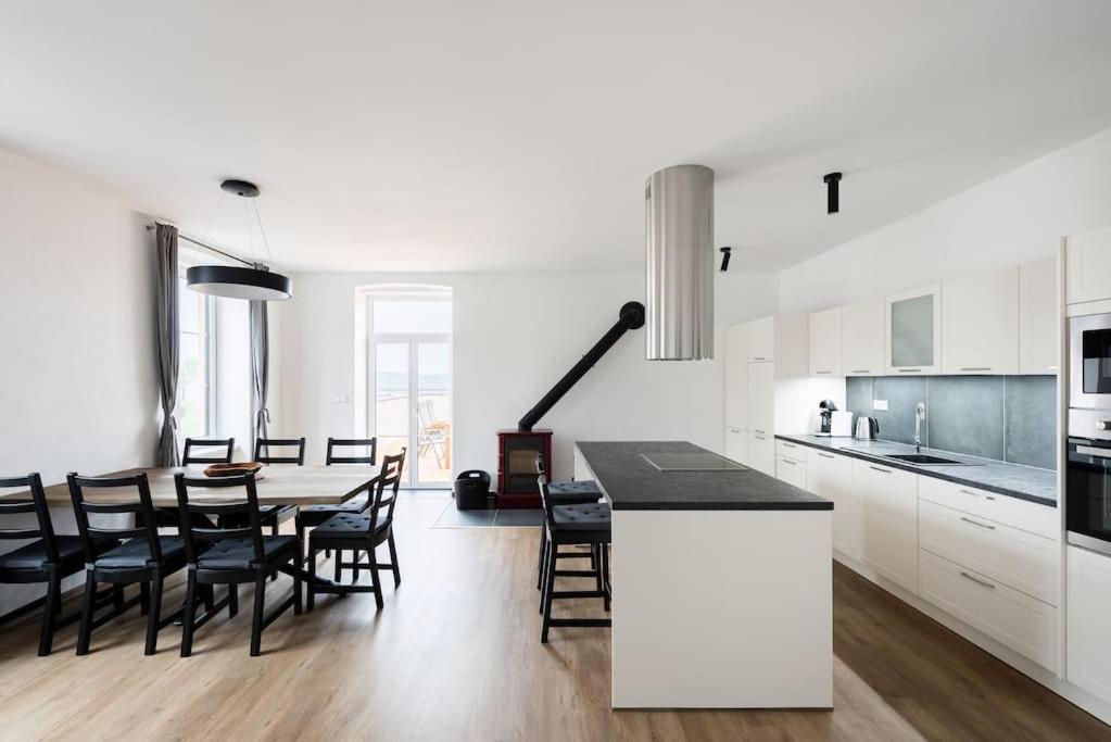 Vacov Apartment Luaran gambar