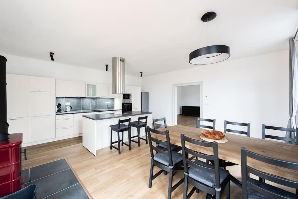 Vacov Apartment Luaran gambar